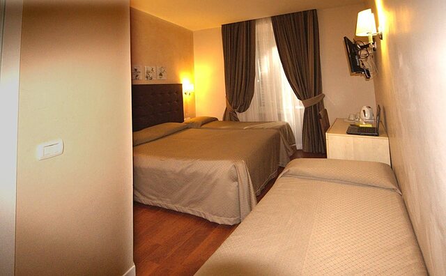 Elle Cavour Guest House