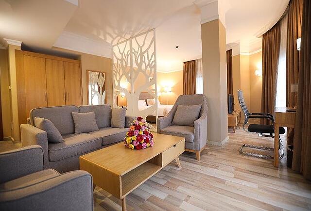 MADO HOTEL