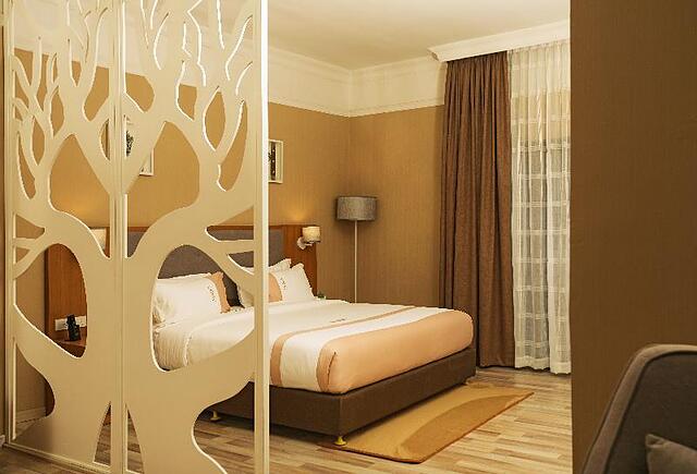 MADO HOTEL