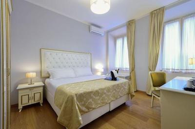 Gravina Suite Frattina