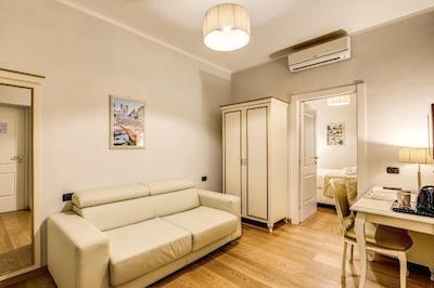 Gravina Suite Frattina