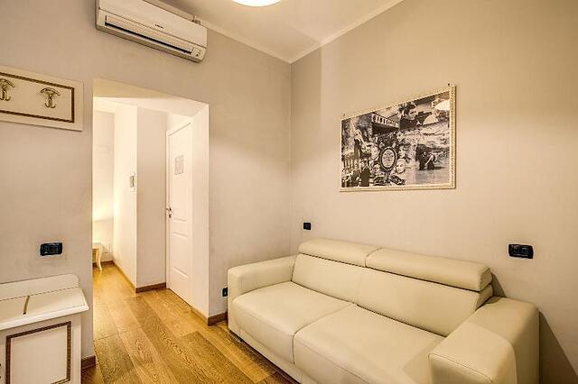 Gravina Suite Frattina