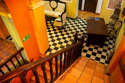 Ayenda 1312 San Nicolás Colonial