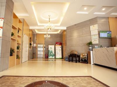 GreenTree Inn GuZhen GuYang Road Experimental