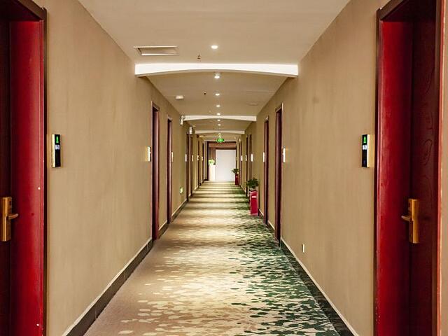 GreenTree Inn GuZhen GuYang Road Experimental