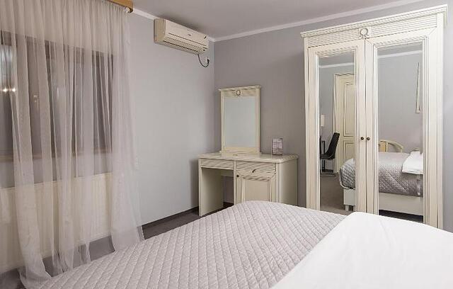 Cherie Hotel Boutique Restaurant