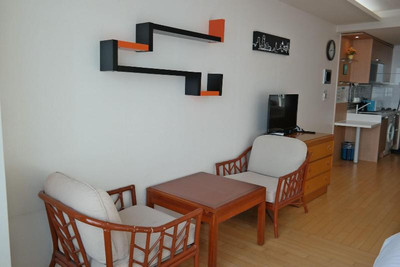 CROWN HOUSE
