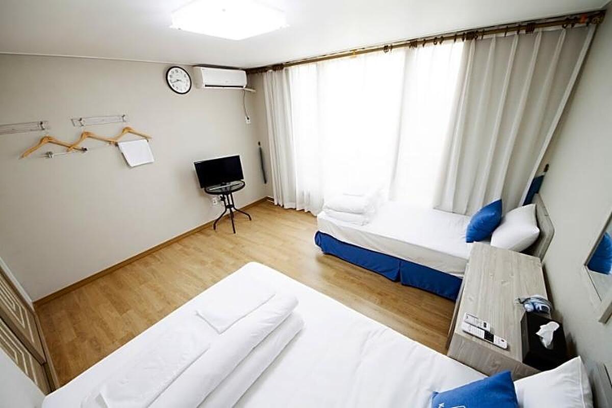K GUESTHOUSE INCHEON AIRPORT 1