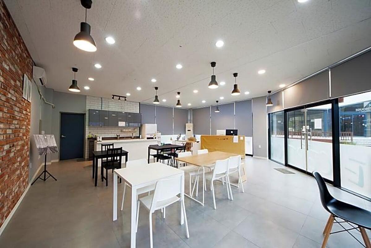 K GUESTHOUSE INCHEON AIRPORT 1