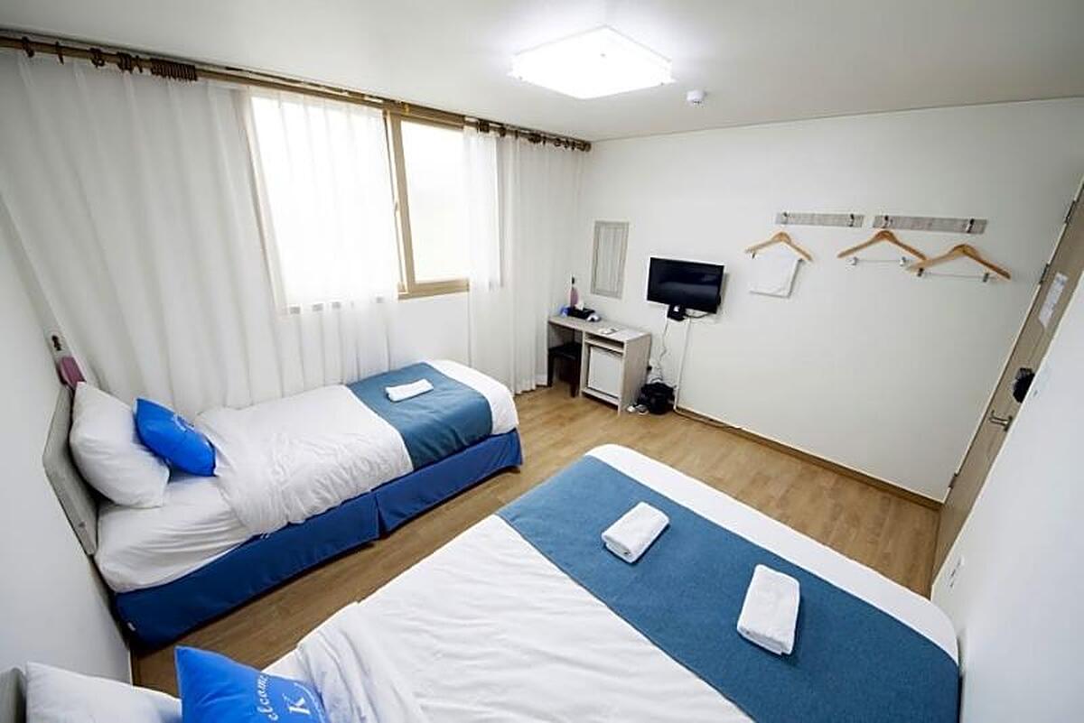 K GUESTHOUSE INCHEON AIRPORT 1