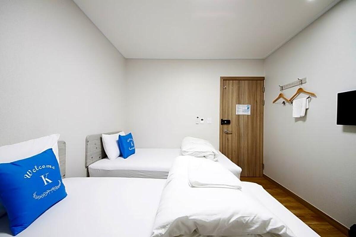 K GUESTHOUSE INCHEON AIRPORT 1