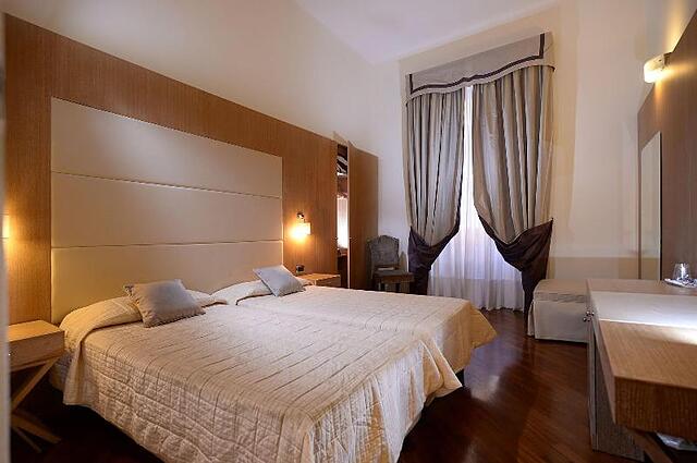 Hotel Golden
