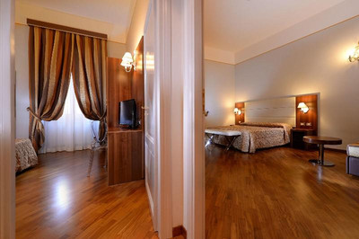 Hotel Golden