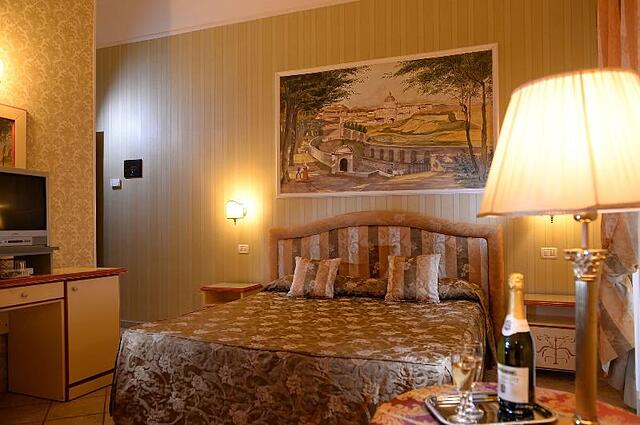Hotel Golden