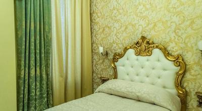 Impero Vaticano Suites Guest House