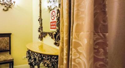 Impero Vaticano Suites Guest House