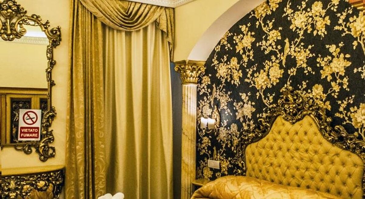 Impero Vaticano Suites Guest House
