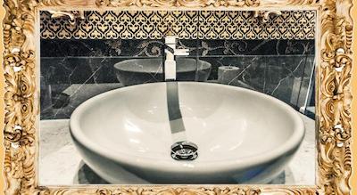 Impero Vaticano Suites Guest House