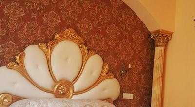 Impero Vaticano Suites Guest House