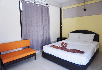 Puangpech Hotel