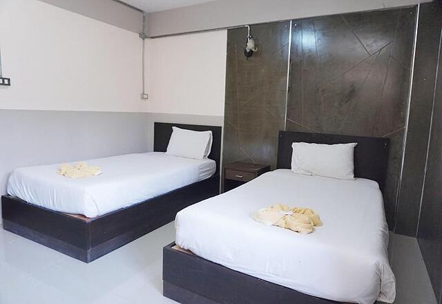 Puangpech Hotel
