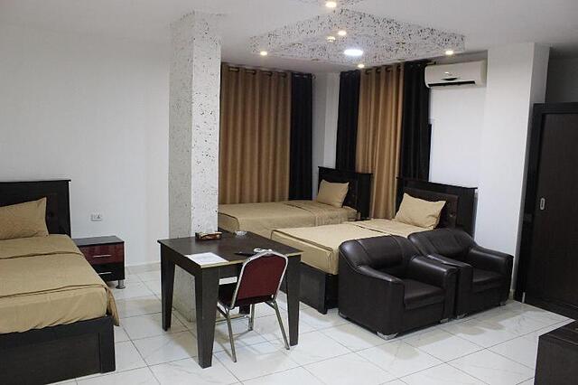 Sara Crown Hotel
