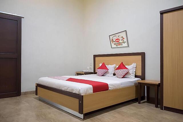 Oyo 1283 Guest House Loemajan