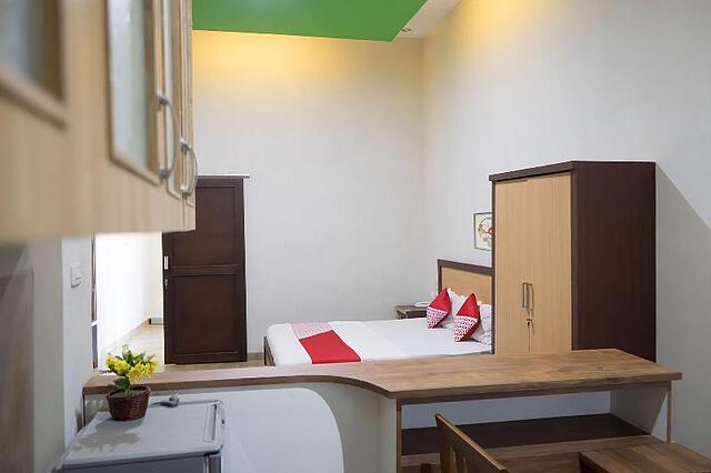 Oyo 1283 Guest House Loemajan