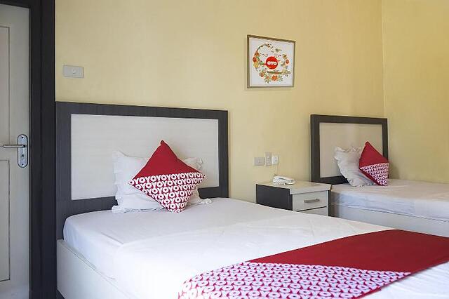 Oyo 1283 Guest House Loemajan
