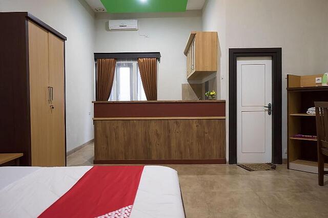 Oyo 1283 Guest House Loemajan