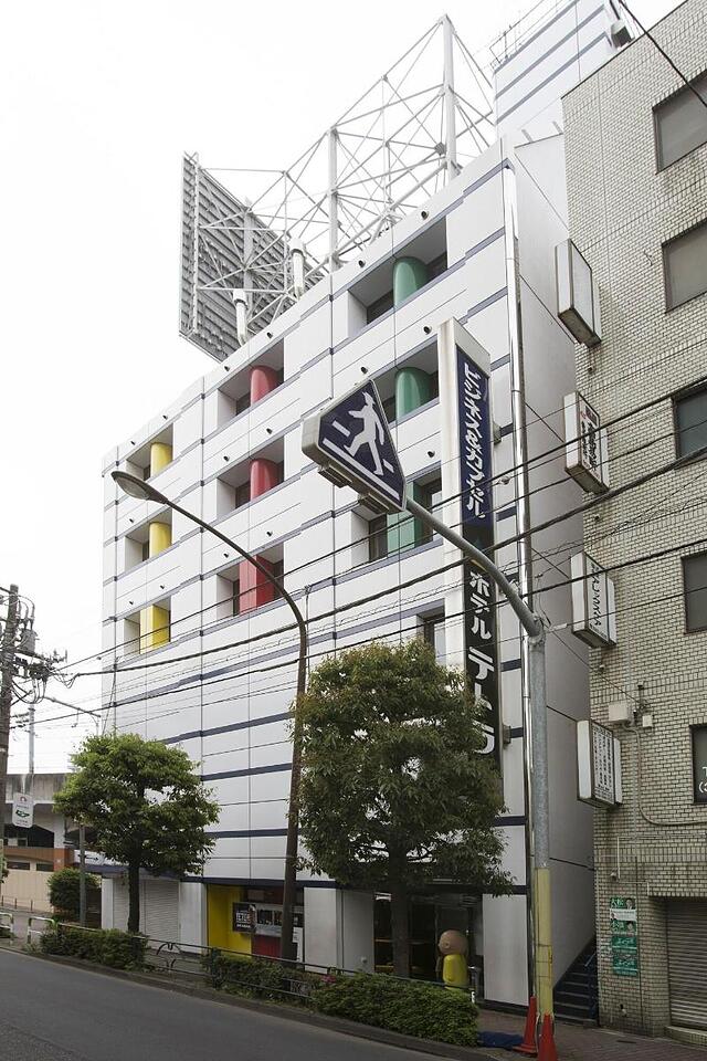 Tetora Akabane