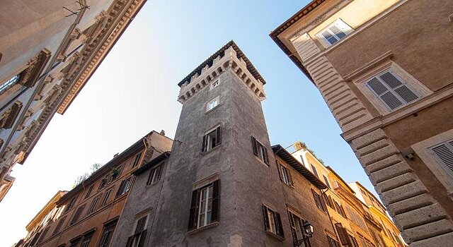 Navona Tower Relais