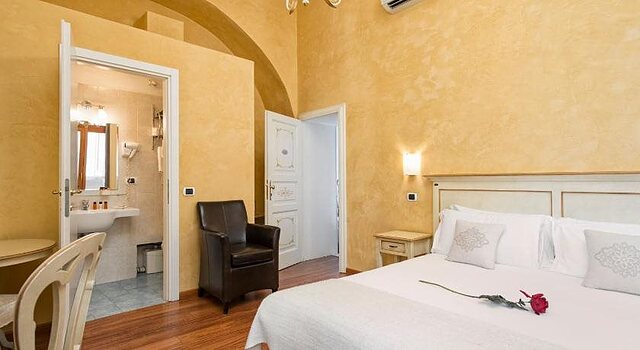 Navona Tower Relais