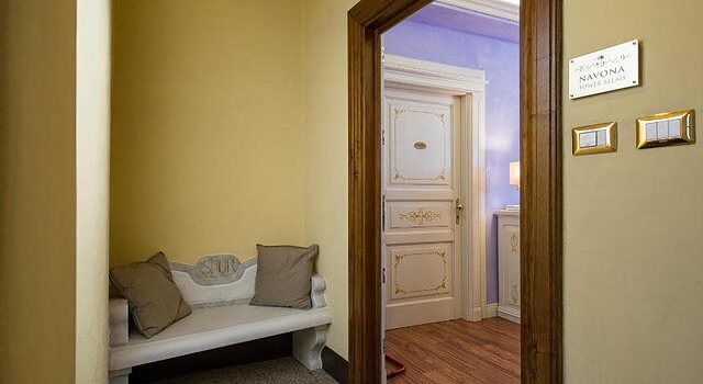 Navona Tower Relais