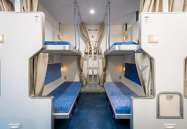 TRAIN HOSTEL HOKUTOSEI