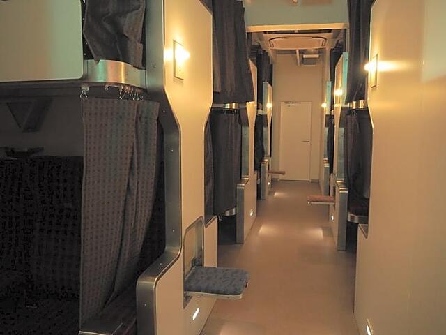 TRAIN HOSTEL HOKUTOSEI
