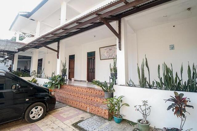 Lusy Hotel