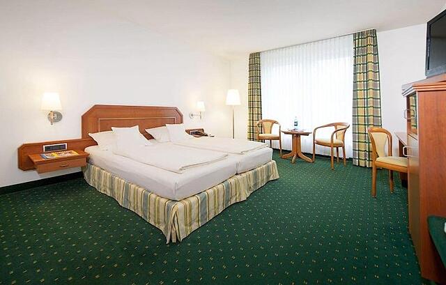 Maifeld Sport- & Tagungshotel