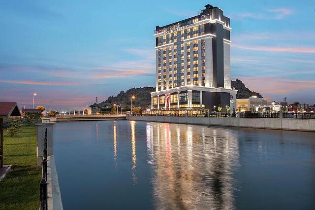 DOUBLETREE BY HILTON AFYONKARAHISAR