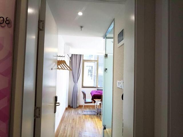 7DAYS INN GUIYANG XINGGUAN ROAD BRANCH