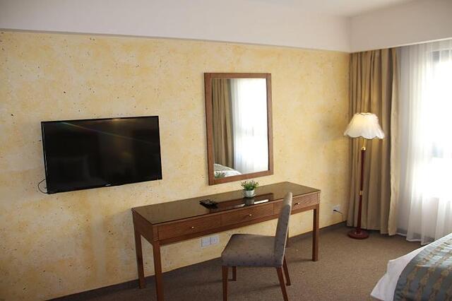 Saray Hotel
