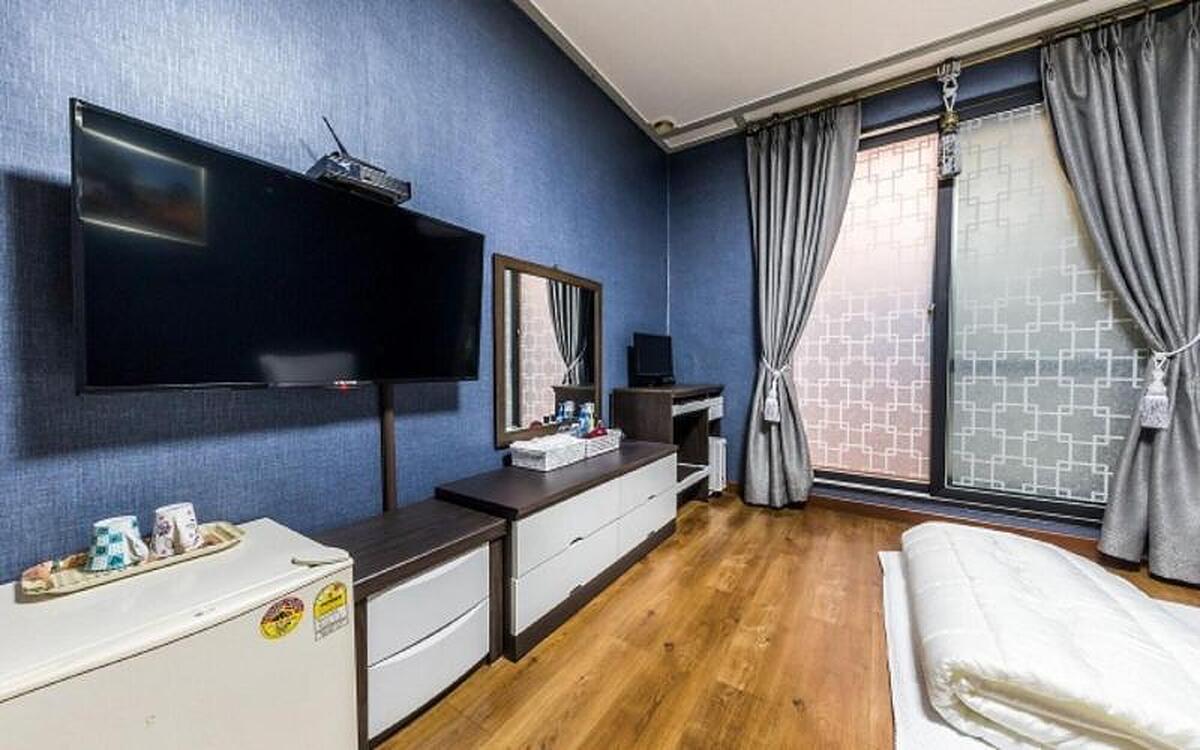 Cf Motel