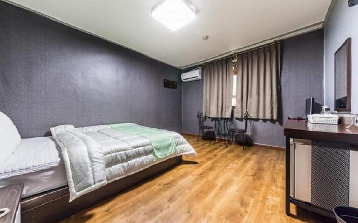 Cf Motel