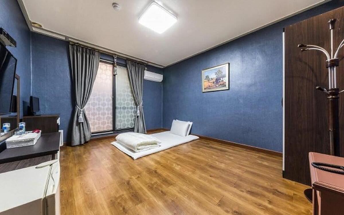 Cf Motel