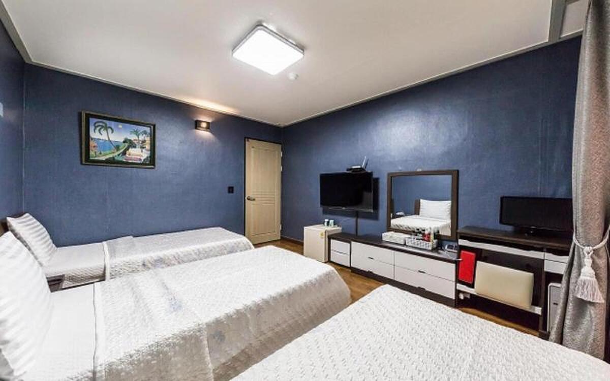 Cf Motel