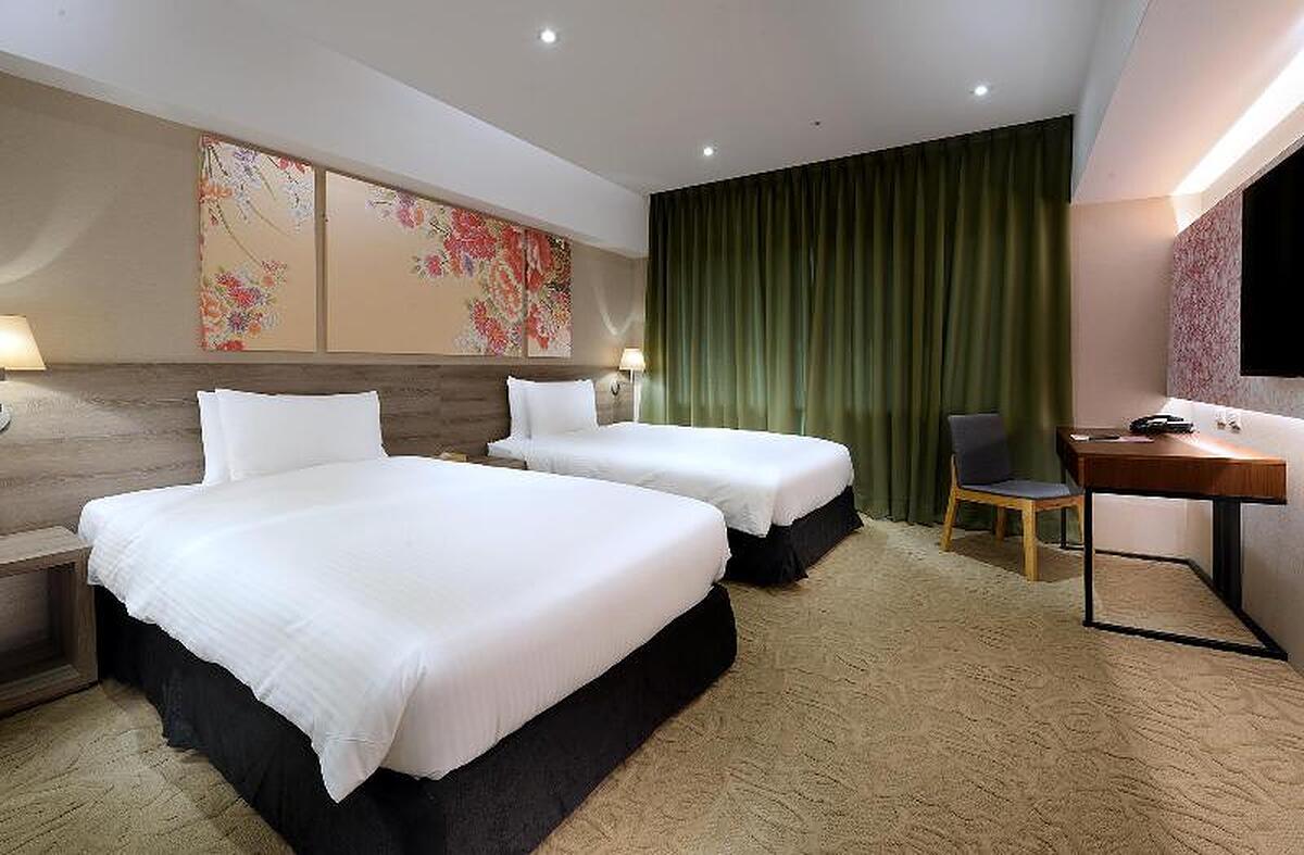 AERIS INTERNATIONAL HOTEL