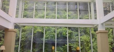 ART ZHENYUAN VACATION HOTEL