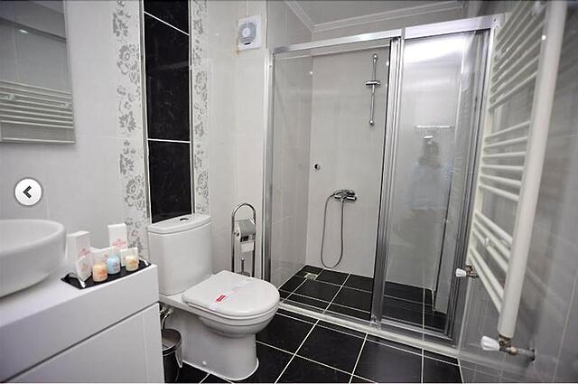 Kast Mahall Hotel