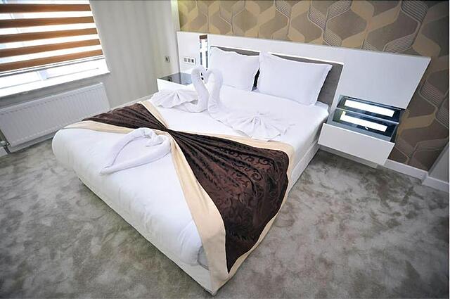 Kast Mahall Hotel