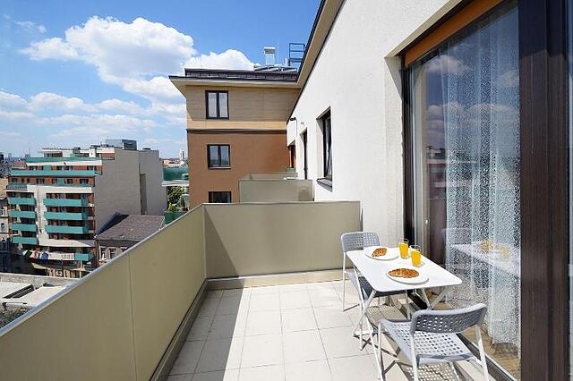 Corvina Apartments